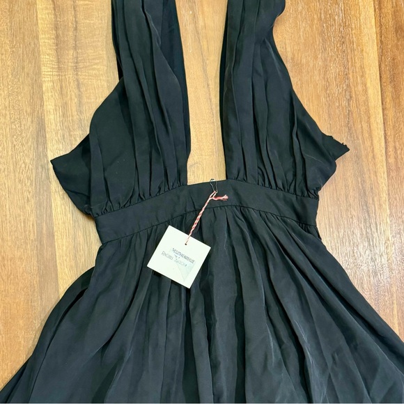 NWT rachel antonoff black fit & flare, low cut party dress size 4 - Picture 6 of 8